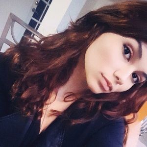 Meet your Posher, Annelys